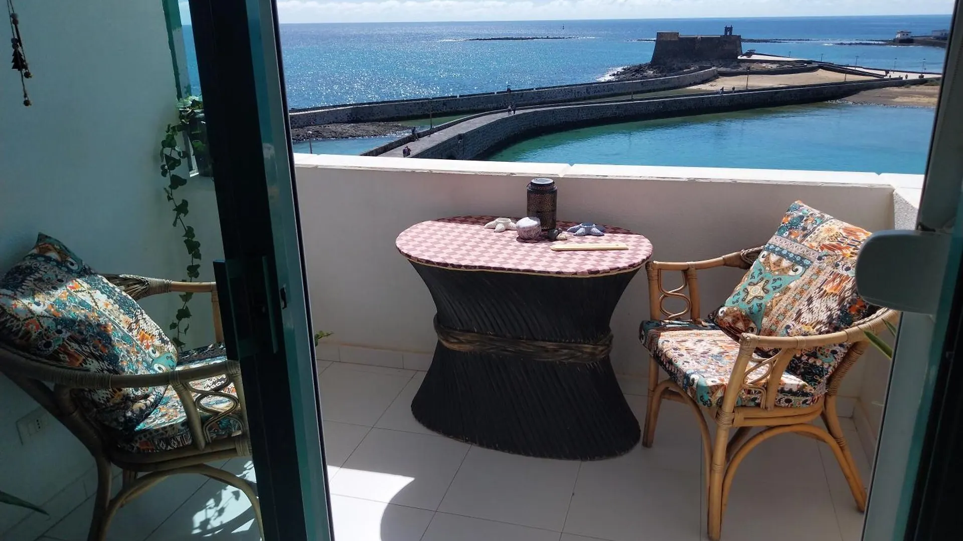 Beautiful Room With Magic Ocean View Arrecife  0*, Arrecife (Lanzarote) España